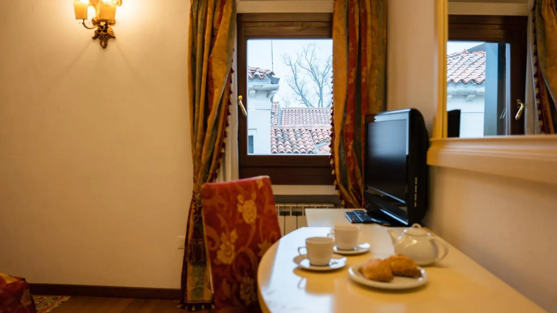 Furlani Apartments Venice
